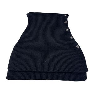 Cols sans capuchon  en maille côtelée épaisse avec des boutons ronds