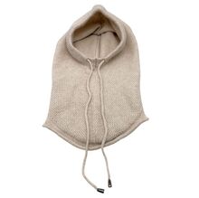 Bonnet cagoule à texture douce et confortable avec un cordon de serrage
