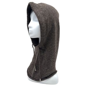 Bonnet cagoule à texture douce et confortable avec un cordon de serrage
