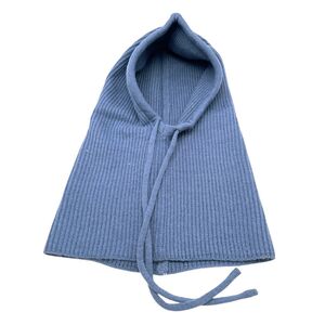 Bonnet cagoule à capuche en maille côtelée  avec  un cordon de serrage