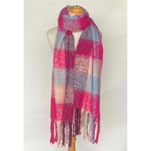 Écharpe acrylique et laine paré d'un imprimé à carreaux