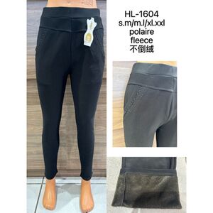 Pantalon ajusté à doublure polaire et poches avec détails décoratifs
