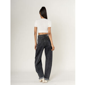 Jean stretch coupe droite et large en denim avec des effets délavés