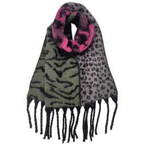 Écharpe modèle hiver bicolore avec motif léopard et zèbre à grosses franges - 12 pièces