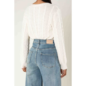 Jean WIDE à taille haute et stretch et poches plaquées avec boutons dorés