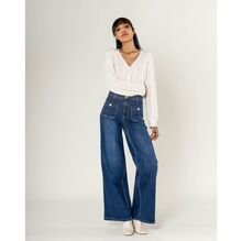 Jean WIDE à taille haute et stretch et poches plaquées avec boutons dorés