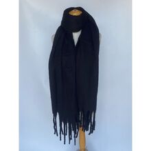 Écharpe unie et épaisse bordée avec des franges décoratives