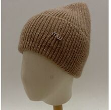 Bonnet en angora et acrylique décoré d'un bijou initiales en strass brillants