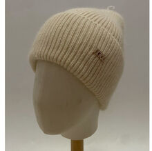 Bonnet en angora et acrylique décoré d'un bijou initiales en strass brillants