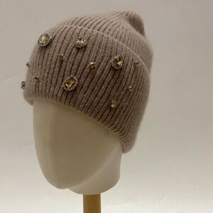 Bonnet en angora et acrylique incrusté de bijoux scintillants