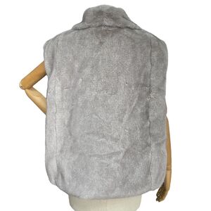 Veste sans manches en fausse fourrure très douce imitant le vison