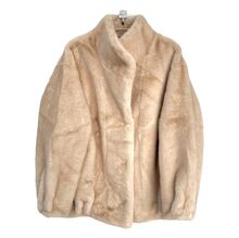 Veste en fausse fourrure effet vison  avec un toucher d'une grande douceur