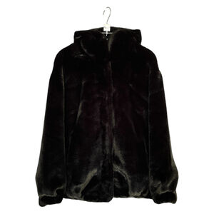 Veste à capuche en fausse fourrure effet vison  avec un toucher d'une grande douceur