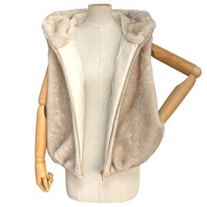 Gilet à capuche en fausse fourrure doux et sans manches avec fermeture zip à taille élastique