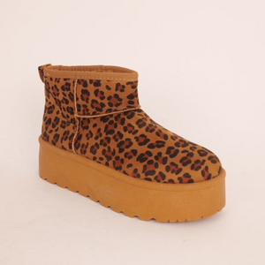 Bottine à semelle plateforme avec tige en simili daim taille 36-41