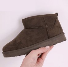 Bottines de neige courtes en suédé et fourrure intérieure taille 36-41