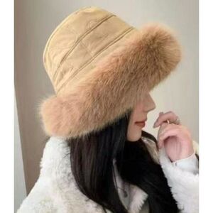 Chapeau bonnet d'hiver sublimé d’un contour en fausse fourrure - 12 pièces