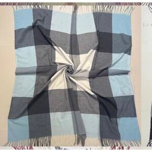 Grand foulard doux et chaud à motif de carreaux rehaussé de franges - 3 pièces