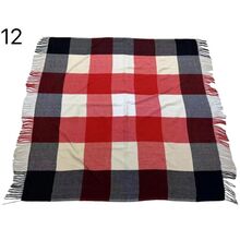 Grand foulard doux et chaud à motif de carreaux rehaussé de franges - 12 pièces