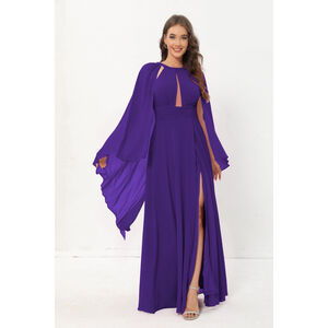 Robe longue en mousseline avec fente et cape volantée aux épaules