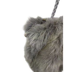 Sac fourre-tout plissé en fausse fourrure luxueuse à anses tressées