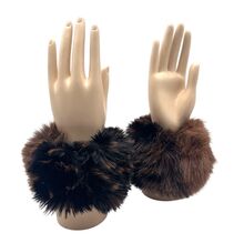 Manchons de poignet en fausse fourrure effet de couleur dégradée