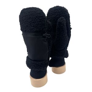 Moufles en fausse fourrure style mouton avec mini poche zippée