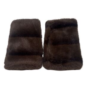 Mitaines en fausse fourrure texturées de rayures horizontales