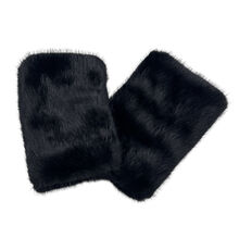 Mitaines épaisses faites en fausse fourrure à poil court et dense
