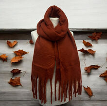 Écharpe chaude au tissage épais uni à grosses franges - 12 pièces