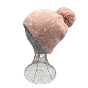 Bonnet en fausse fourrure ultra douce avec grand pompon - 12 pcs