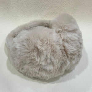 Cache-oreilles grand modèle en fausse fourrure douce en polyester