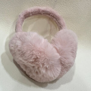 Cache-oreilles grand modèle en fausse fourrure douce en polyester