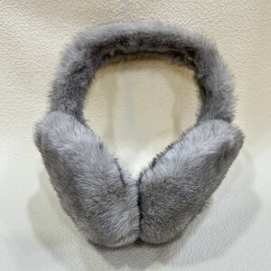 Cache-oreilles grand modèle en fausse fourrure à poils bicolores