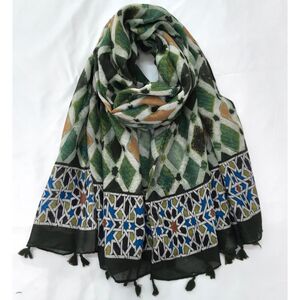 Foulard à motif géométrique avec finition en pompons - 3 pièces