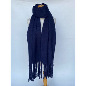 Écharpe douce épaisse unie à franges toucher cachemire