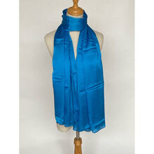 Écharpe satinée unie rectangulaire en tissu de viscose et soie