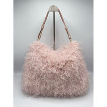 Grand sac hobo en fausse fourrure synthétique à texture moelleuse