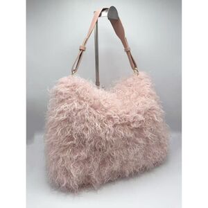 Grand sac hobo en fausse fourrure synthétique à texture moelleuse