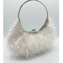 Pochette de soirée à texture cheveux d’ange et anse circulaire fermoir à clip