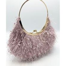 Pochette de soirée à texture cheveux d’ange et anse circulaire fermoir à clip