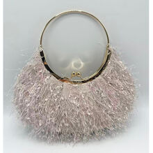 Pochette de soirée à texture cheveux d’ange et anse circulaire fermoir à clip