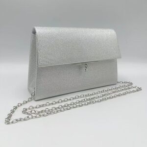 Pochette de soirée en relief carrelé à rabat avec petite perle décorative