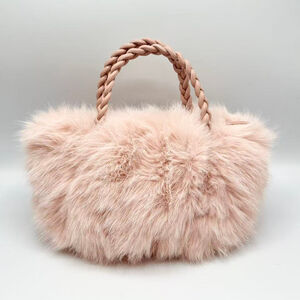 Sac à main chic en fausse fourrure à anses tressées et bandoulière amovible