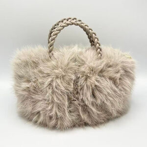 Sac à main chic en fausse fourrure à anses tressées et bandoulière amovible