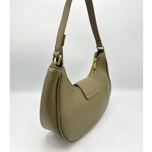 Sac à main Regina Schrecker avec zip, rabat aimanté et bandoulière amovible