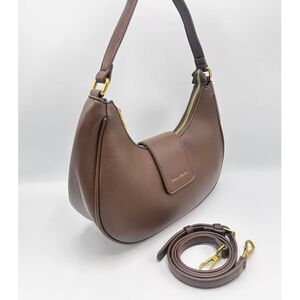 Sac à main Regina Schrecker avec zip, rabat aimanté et bandoulière amovible