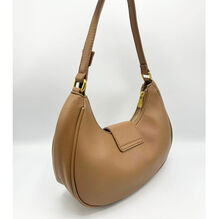 Sac à main Regina Schrecker avec zip, rabat aimanté et bandoulière amovible