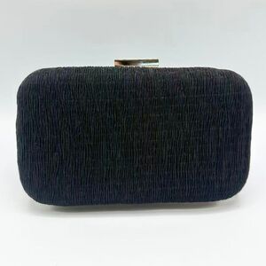 Minaudière Baci & Abbraci en tissu plissé texturé et chaînette amovible