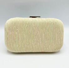 Minaudière Baci & Abbraci en tissu plissé texturé et chaînette amovible